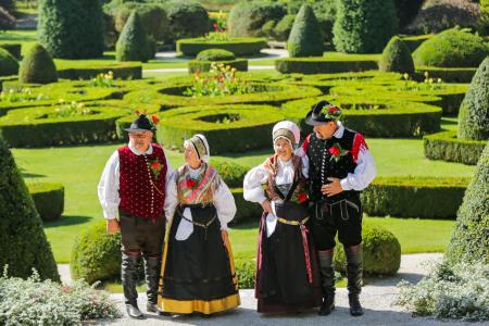 Razkrivamo program 51. Dnevov narodnih noš in oblačilne dediščine v Kamniku (8)